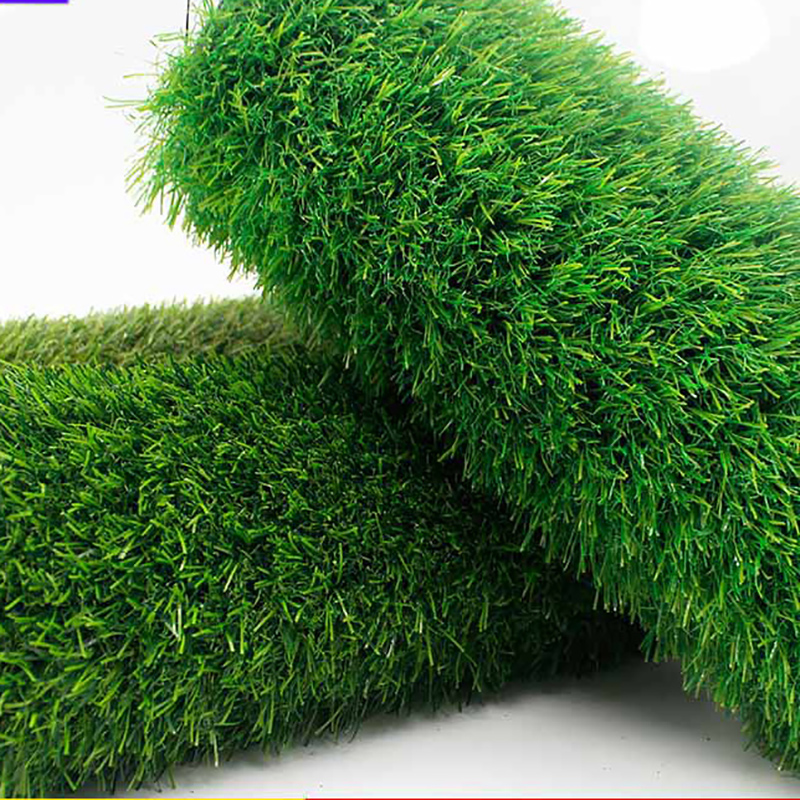 40mm Green Artificial Grass around pool