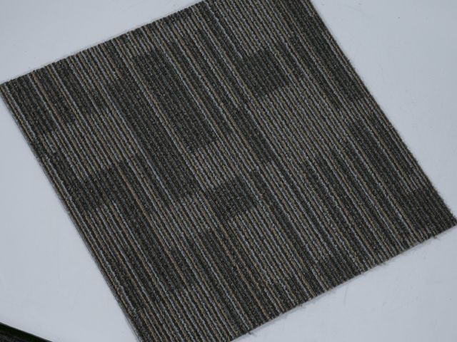  Eco Friendly Polypropylene Material PVC Backing Office Room Carpet Tiles