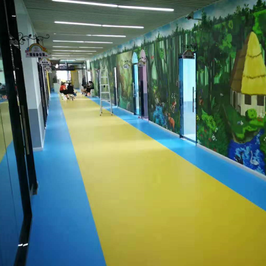 Heterogeneous PVC Flooring For Kindergarten Tiles
